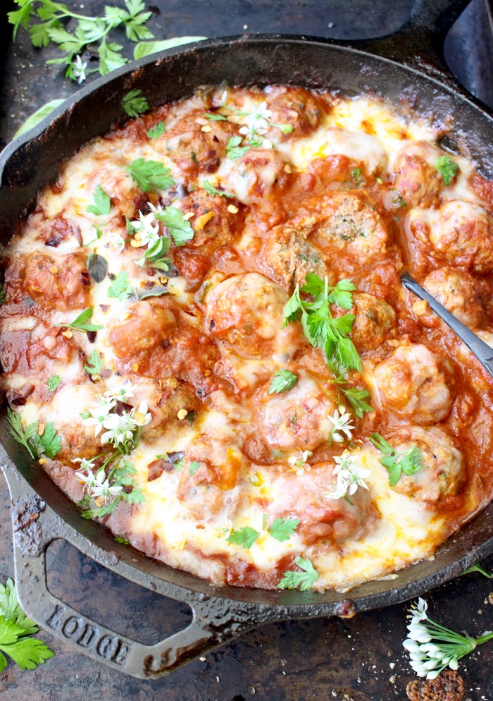 Rustic Cast Iron Skillet with Ricotta Meatballs and Cheese Rustic Cast Iron Skillet with Ricotta Meatballs and Cheese