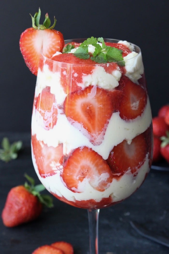 Strawberry Tiramisu Recipe 