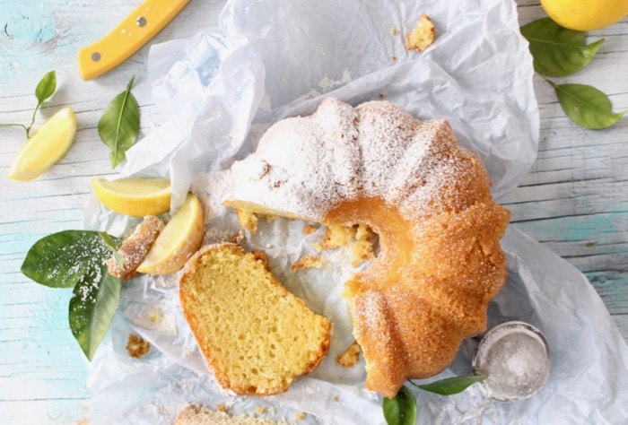 Lemon Greek Yogurt Cake Recipe