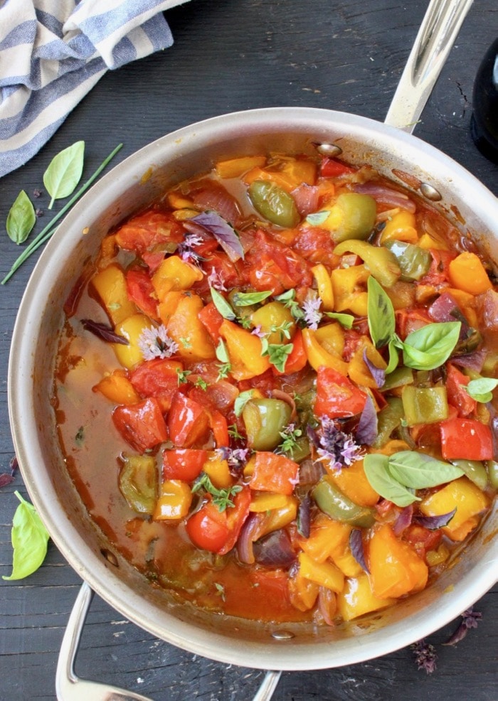 Traditional Italian Peperonata Sauce Traditional Italian Peperonata Sauce