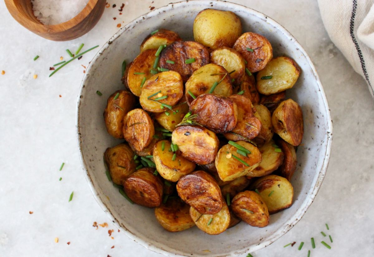 Oven roasted baby potatoes Oven roasted baby potatoes