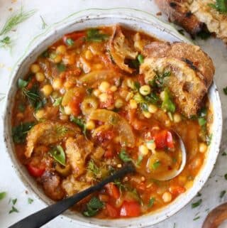 vegan minestrone soup with fennel