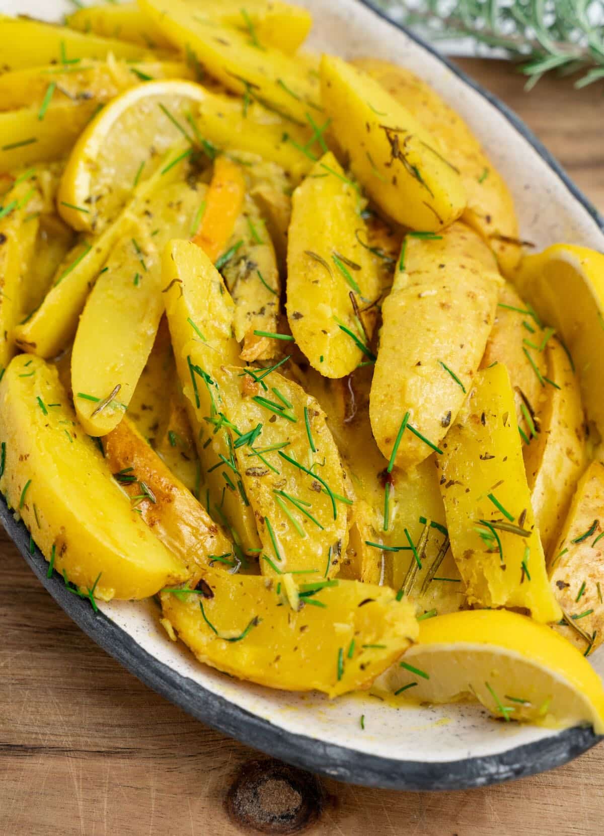 roasted lemon garlic potatoes roasted lemon garlic potatoes